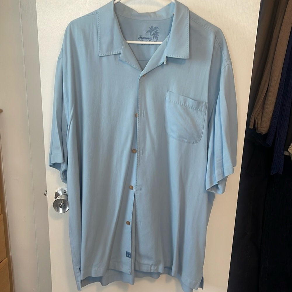 Tommy Bahama Aloha shirt size XL